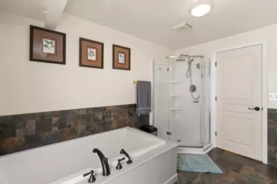 2642 Hawaiian Avenue, Medford, OR 97504 - Photo 22