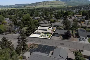 2642 Hawaiian Ave, Medford, OR 97504 - Photo 54