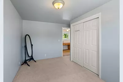 2642 Hawaiian Avenue, Medford, OR 97504 - Photo 34