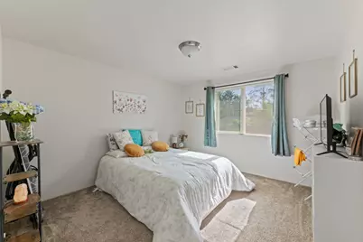 [Address not provided], Grants Pass, OR 97527 - Photo 22