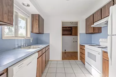 563 SW 2nd Street, Madras, OR 97741 - Photo 6