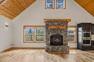 20735 Mini Ln, Bend, OR 97702 - Photo 18