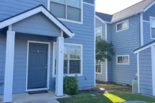 450 Midway Rd, Medford, OR 97501 - Photo 2