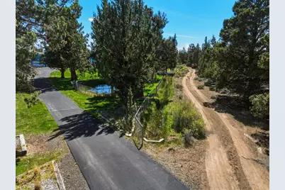 21821 Butler Market, Bend, OR 97701 - Photo 10