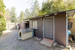 20570 Whitehaven Ln, Bend, OR 97702 - Photo 56