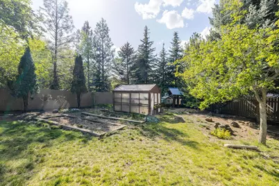 20570 Whitehaven Lane, Bend, OR 97702 - Photo 52