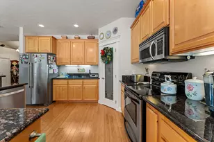 847 Three Pines Rd, Grants Pass, OR 97526 - Photo 10