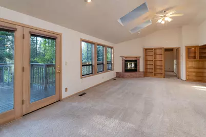 18210 Ollalie Lane, Sunriver, OR 97707 - Photo 14
