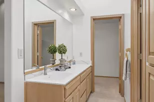 18210 Ollalie Ln, Sunriver, OR 97707 - Photo 10