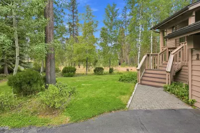 18210 Ollalie Lane, Sunriver, OR 97707 - Photo 8