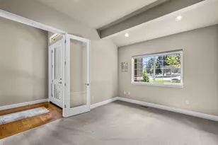 2462 Osprey Dr, Redmond, OR 97756 - Photo 8