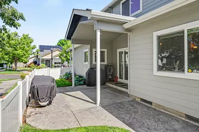1043 Sandoz Street, Central Point, OR 97502 - Photo 28