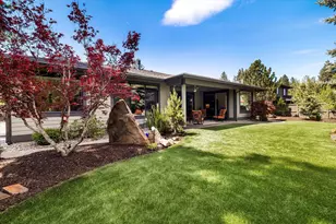 60886 SW Headwaters Loop, Bend, OR 97702 - Photo 46