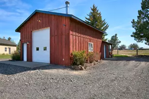 12913 S W Lark Meadow Ln, Powell Butte, OR 97753 - Photo 22