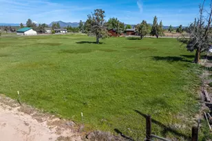 12913 S W Lark Meadow Ln, Powell Butte, OR 97753 - Photo 32