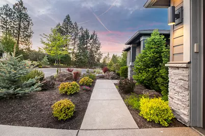 3158 NW Hidden Ridge Drive, Bend, OR 97703 - Photo 2