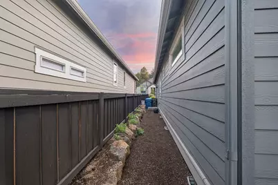 3158 NW Hidden Ridge Drive, Bend, OR 97703 - Photo 38