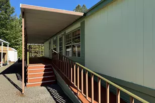 315 W Evans Creek Rd, Rogue River, OR 97537 - Photo 4