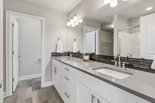 1717 NE 3rd Ct, Redmond, OR 97756 - Photo 38