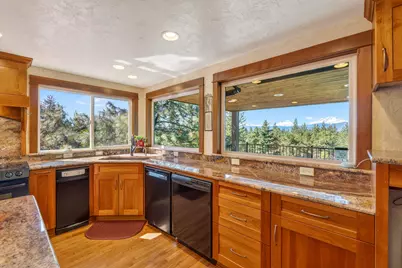69470 Deer Ridge Road, Sisters, OR 97759 - Photo 12