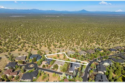1261 Trail Creek Drive, Redmond, OR 97756 - Photo 2