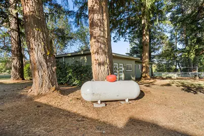 3520 Redwood, Grants Pass, OR 97527 - Photo 24