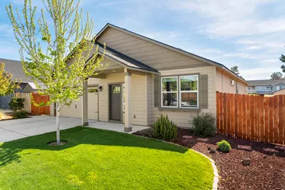 4176 SW 34th Street, Redmond, OR 97756 - Photo 2