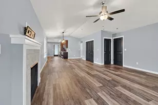 728 NE Brookstone Dr, Prineville, OR 97754 - Photo 4