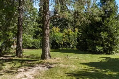 6589 Rogue River Highway, Grants Pass, OR 97527 - Photo 32