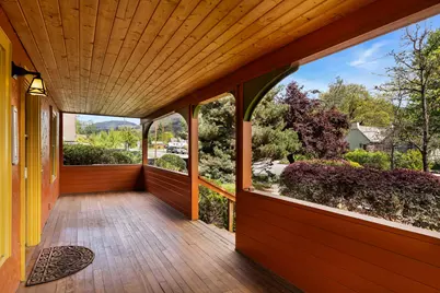 1432 NW Lawnridge Avenue, Grants Pass, OR 97526 - Photo 6