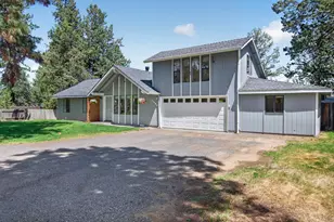 60866 Brosterhous Road, Bend, OR 97702 - Photo 2