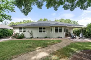 184 Meadow View Dr, Phoenix, OR 97535 - Photo 30