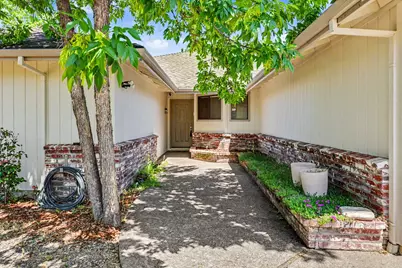 1041 La Loma Drive, Medford, OR 97504 - Photo 38