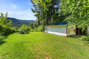 1631 Mill Creek Dr, Prospect, OR 97536 - Photo 10
