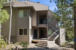 19717 SW Mount Bachelor Dr, Bend, OR 97702 - Photo 4