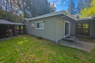 1570 Sleepy Hollow Loop, Grants Pass, OR 97527 - Photo 28