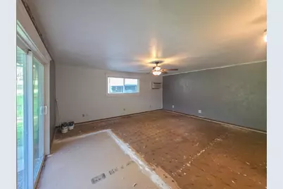 1570 Sleepy Hollow Loop, Grants Pass, OR 97527 - Photo 18