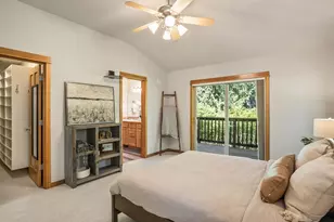 60807 Grand Targhee Dr, Bend, OR 97702 - Photo 22