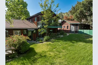 383 N 5th Avenue, Gold Hill, OR 97525 - Photo 28