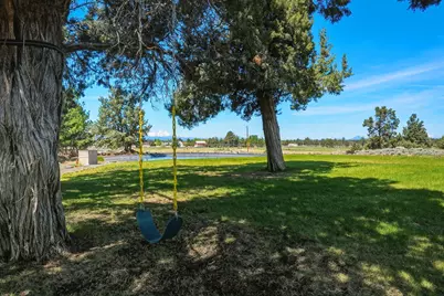 64144 Pioneer Loop, Bend, OR 97701 - Photo 144