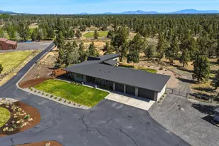 64144 Pioneer Loop, Bend, OR 97701 - Photo 170