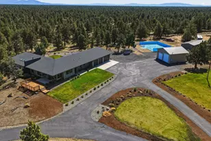 64144 Pioneer Loop, Bend, OR 97701 - Photo 172