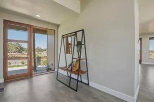 64144 Pioneer Loop, Bend, OR 97701 - Photo 98