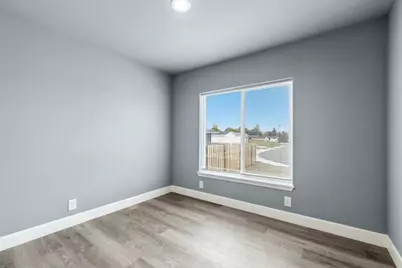 5628 Edith Way, Klamath Falls, OR 97603 - Photo 10