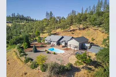 158 Rockingham Circle, Eagle Point, OR 97524 - Photo 30