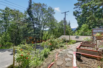 71 Scenic Drive, Ashland, OR 97520 - Photo 36