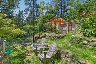 71 Scenic Dr, Ashland, OR 97520 - Photo 32