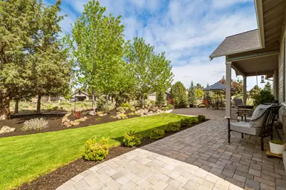 650 Wildwood Falls Court, Redmond, OR 97756 - Photo 8
