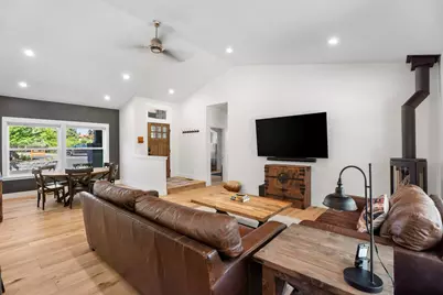 20805 Morningstar Drive, Bend, OR 97701 - Photo 6