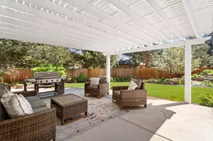 20805 Morningstar Dr, Bend, OR 97701 - Photo 32